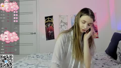 Mila online show from December 15, 2024, 10:50 am