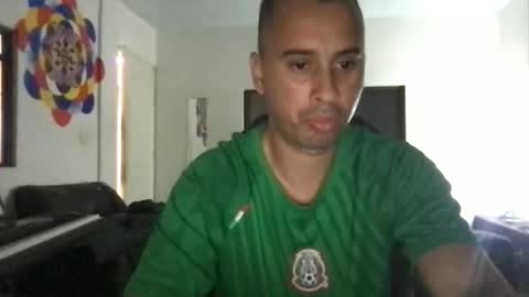 jose1234563 online show from April 17, 2026, 11:41 pm