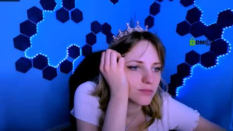 jose_fairy online show from February 8, 2026, 9:56 am