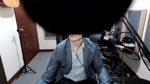 jose_perez_perez online show from June 18, 2026, 7:52 am
