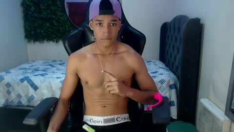 jose_sexycumm online show from January 29, 2025, 10:11 pm