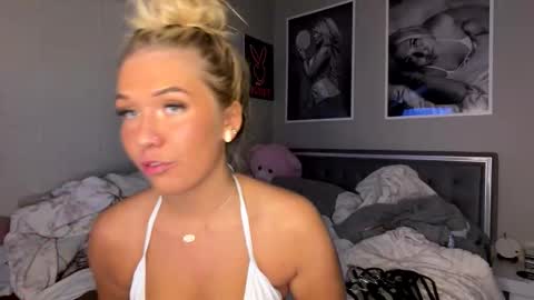 joselinehickss online show from April 9, 2026, 7:47 am