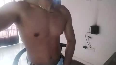 joselopez2101 online show from December 8, 2024, 8:15 pm