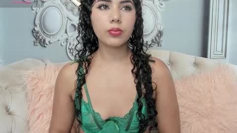 Katalina online show from January 18, 2025, 6:21 pm