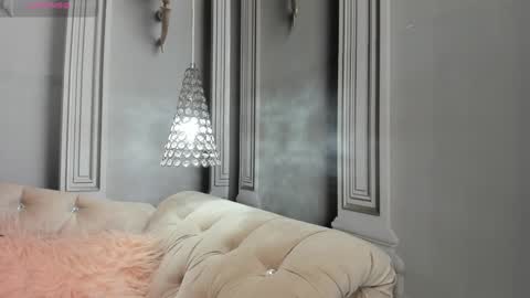 Katalina online show from January 27, 2025, 6:41 pm