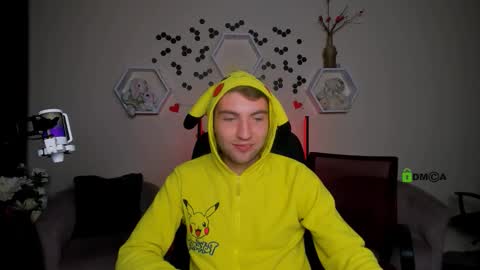 joseph_bear_ online show from September 13, 2025, 7:02 pm