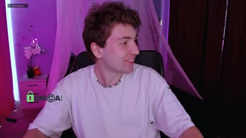 joseph_bear_ online show from April 18, 2026, 8:51 am