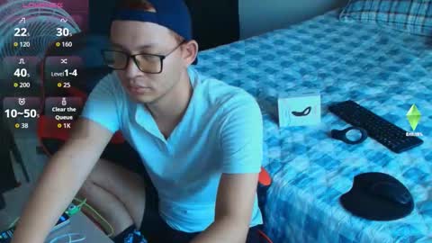 Snapshot of josh_18cm chatting on October 18, 2025, 10:10 pm josh_18cm online show from October 18, 2025, 10:10 pm