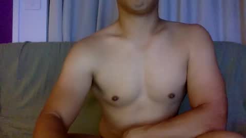 joshasian0713 online show from April 5, 2026, 11:29 am