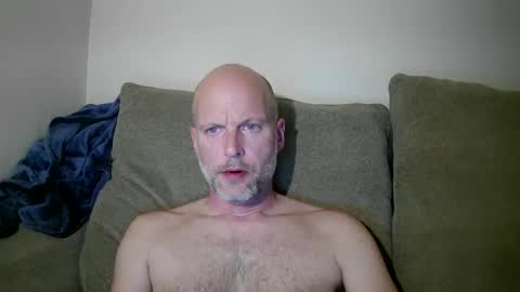 Snapshot of joshking2017 chatting on December 3, 2024, 11:24 pm joshking2017 online show from December 3, 2024, 11:24 pm