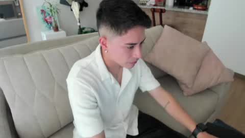 Snapshot of joshonair chatting on May 20, 2026, 4:46 pm Josh online show from May 20, 2026, 4:46 pm