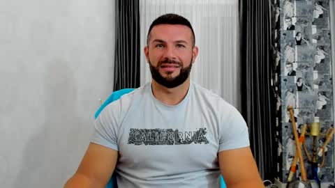 joshuamuscle69 online show from October 28, 2025, 5:44 am