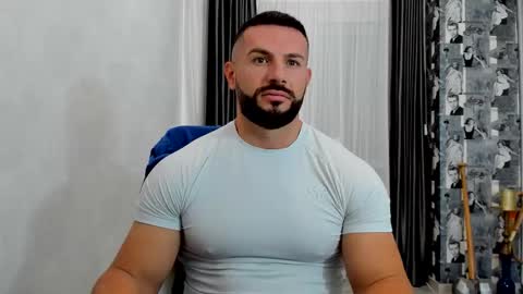 joshuamuscle69 online show from November 28, 2025, 6:16 am