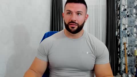 joshuamuscle69 online show from February 7, 2026, 1:26 pm