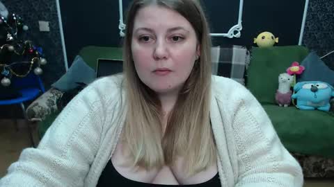 josiesun771 online show from December 28, 2024, 10:36 am