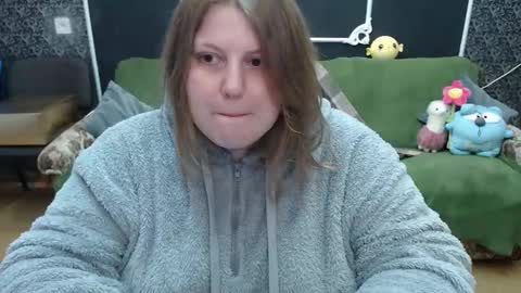 josiesun771 online show from March 2, 2025, 1:27 pm