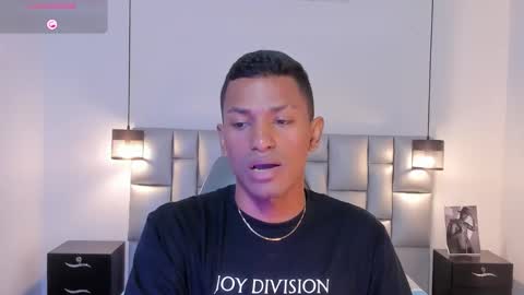 JOSS JORDAN  online show from November 29, 2025, 6:33 pm