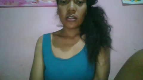 Snapshot of josy918592 chatting on May 4, 2026, 3:35 am josy918592 online show from May 4, 2026, 3:35 am