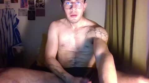 Snapshot of jotarojas1 chatting on January 22, 2025, 5:05 am jotarojas1 online show from January 22, 2025, 5:05 am