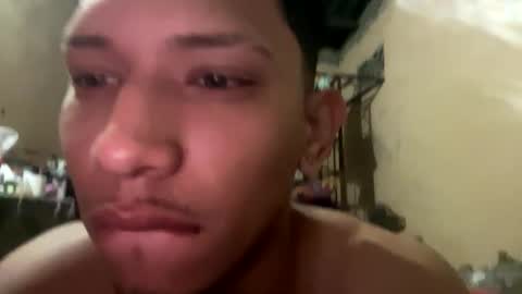 Snapshot of jovenescogiendo chatting on April 4, 2026, 7:17 am jovenescogiendo online show from April 4, 2026, 7:17 am