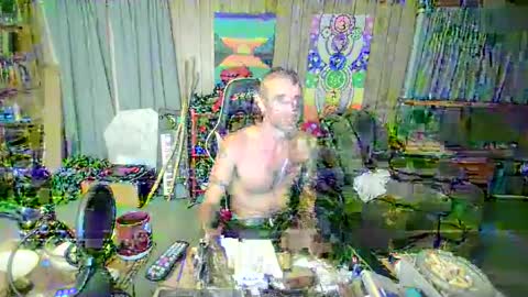 Snapshot of jrizzle1111 chatting on October 3, 2025, 4:42 am jrizzle1111 online show from October 3, 2025, 4:42 am