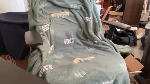 jrtop4snr online show from September 19, 2025, 10:21 pm