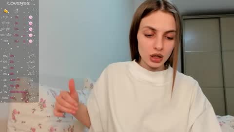 Julia and Julia online show from January 14, 2026, 8:25 pm