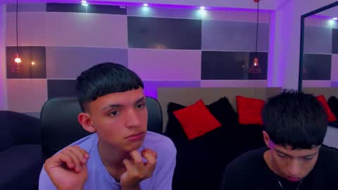 JuanSteven online show from December 13, 2024, 9:24 am