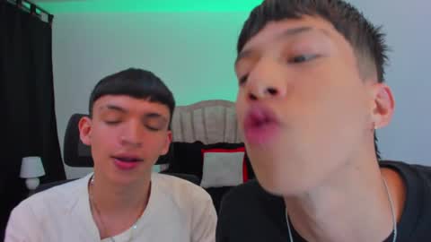 JuanSteven online show from September 30, 2025, 10:15 pm