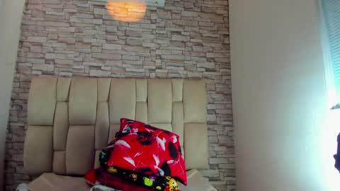 JUAN online show from January 23, 2025, 6:35 pm