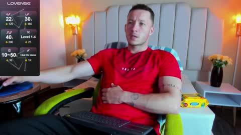 JUAN online show from October 14, 2025, 1:01 pm