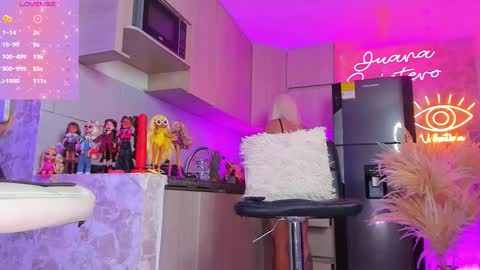 JUANA VALENTINA QUINTERO independent model  ONLY FANS --- Juanaquintero online show from February 2, 2026, 4:11 am