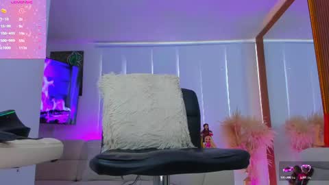 Snapshot of juana18quintero chatting on July 23, 2026, 9:24 pm JUANA VALENTINA QUINTERO independent model ONLY FANS --- Juanaquintero online show from July 23, 2026, 9:24 pm