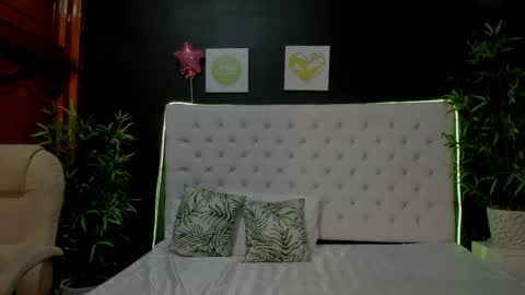 Snapshot of juana_naranjo chatting on May 20, 2026, 3:02 am juana_naranjo online show from May 20, 2026, 3:02 am