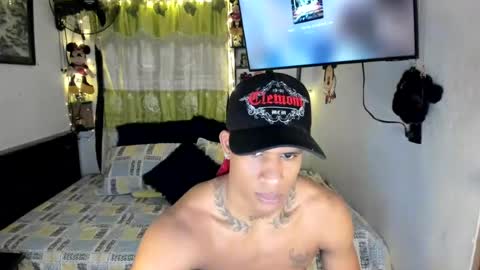 Snapshot of juanbigcock21cm chatting on July 1, 2026, 12:23 am juan jose online show from July 1, 2026, 12:23 am