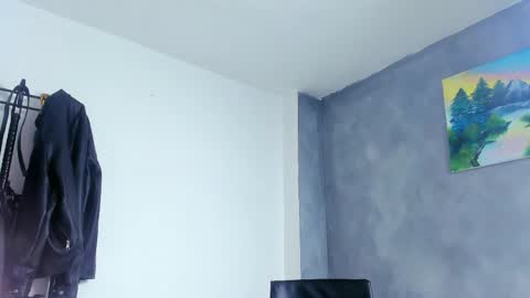 Snapshot of juanbladde chatting on April 24, 2026, 5:37 pm Juan Esteban online show from April 24, 2026, 5:37 pm