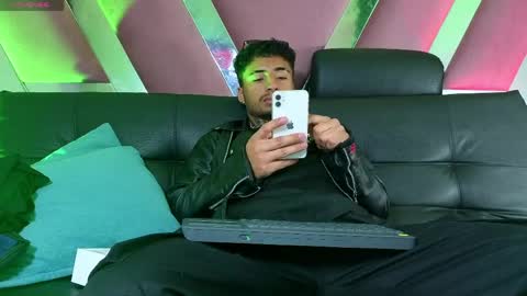 Snapshot of juancamilo66_ chatting on May 18, 2026, 1:13 am juancamilo66_ online show from May 18, 2026, 1:13 am