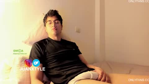 . online show from December 18, 2024, 1:05 am