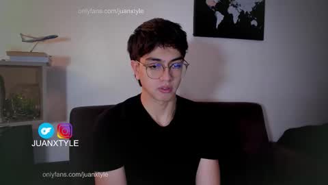 . online show from September 11, 2025, 9:04 pm