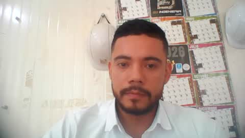 Snapshot of juanfe_style chatting on August 5, 2026, 3:04 pm juanfe_style online show from August 5, 2026, 3:04 pm