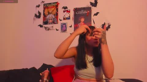 juanftmaria2 online show from October 8, 2025, 7:33 pm