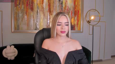 Juanita Clay online show from March 6, 2026, 5:53 pm