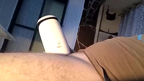 juanma33sm online show from April 8, 2026, 4:34 am