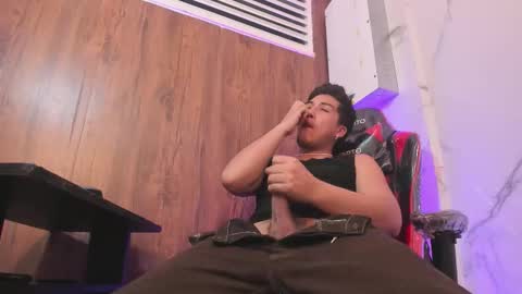 JUAN  online show from November 14, 2025, 11:13 pm