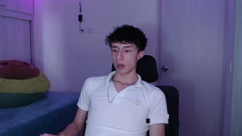 juanmres online show from April 14, 2026, 9:32 pm