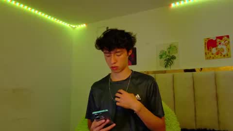 juanmres online show from June 9, 2026, 5:57 pm