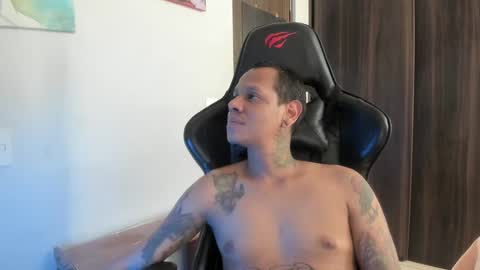 juanpt69 online show from December 25, 2024, 2:56 pm