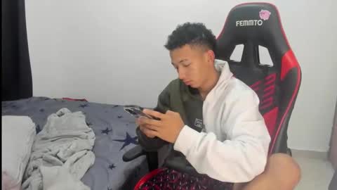 juansw66 online show from January 7, 2026, 4:37 am