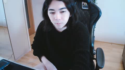 Aoi online show from January 11, 2025, 9:04 pm