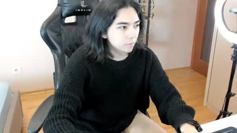 Aoi online show from February 18, 2025, 12:04 am